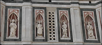 Statues du campaniles du Duomo de Florence